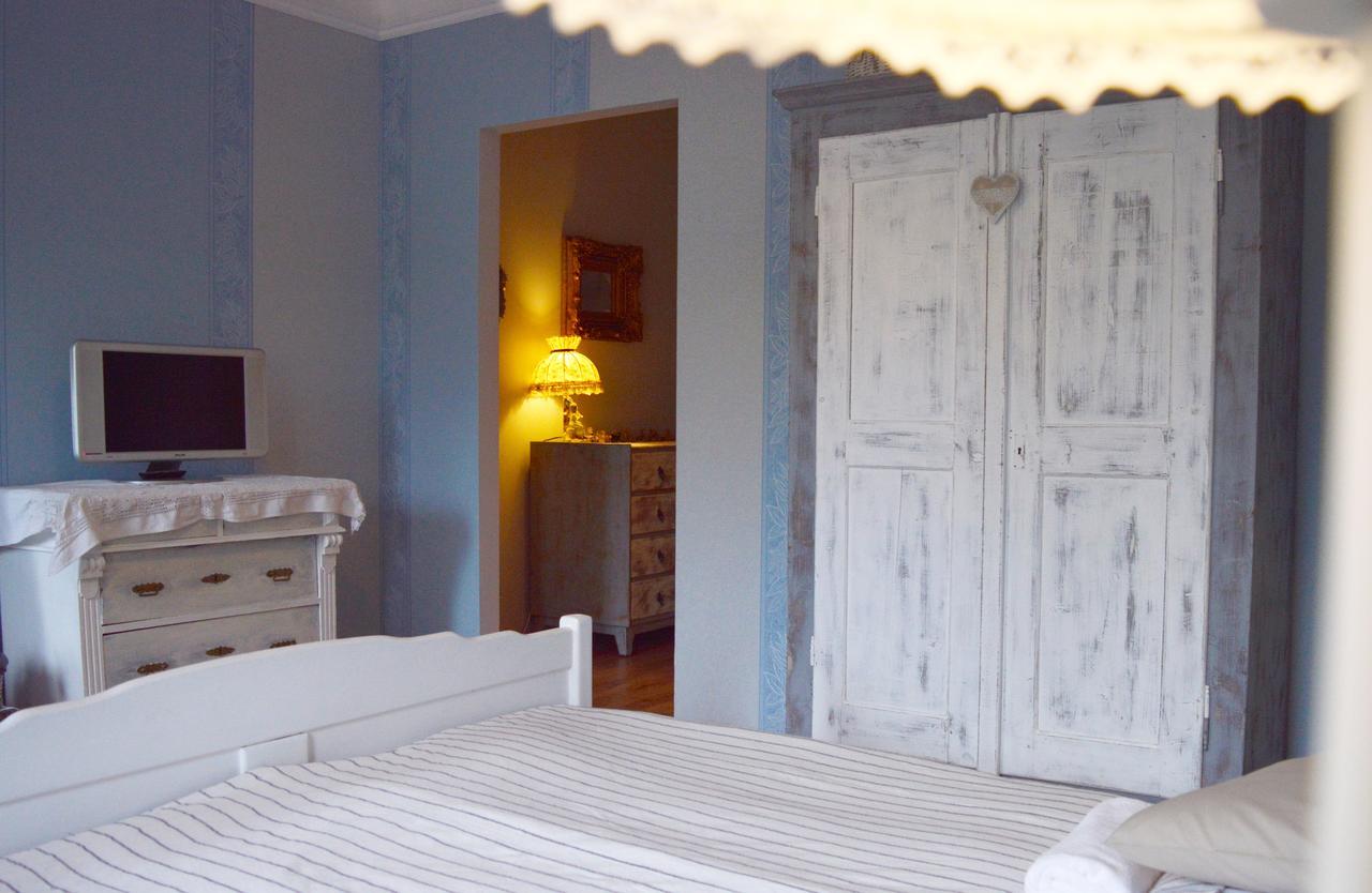 Bed and Breakfast Pollushof Panzio Es Etterem Csolnok Экстерьер фото